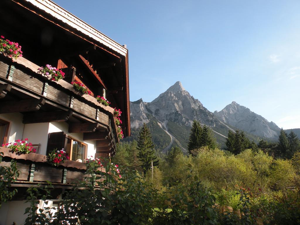 Tyrol Appartements Эрвальд Экстерьер фото