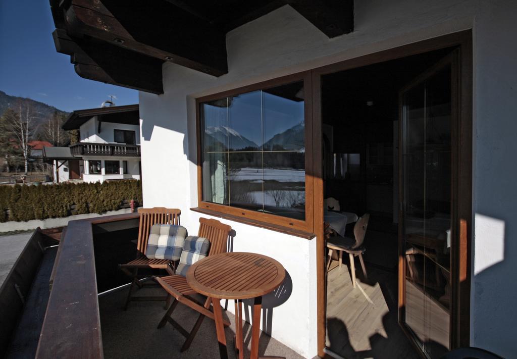 Tyrol Appartements Эрвальд Экстерьер фото